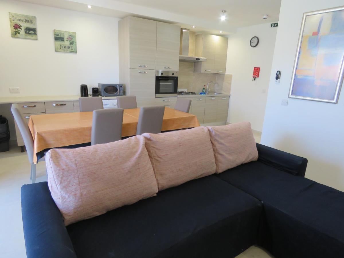 Aquamarine Sea Front Apartments - First Floor Marsaskala Exterior foto