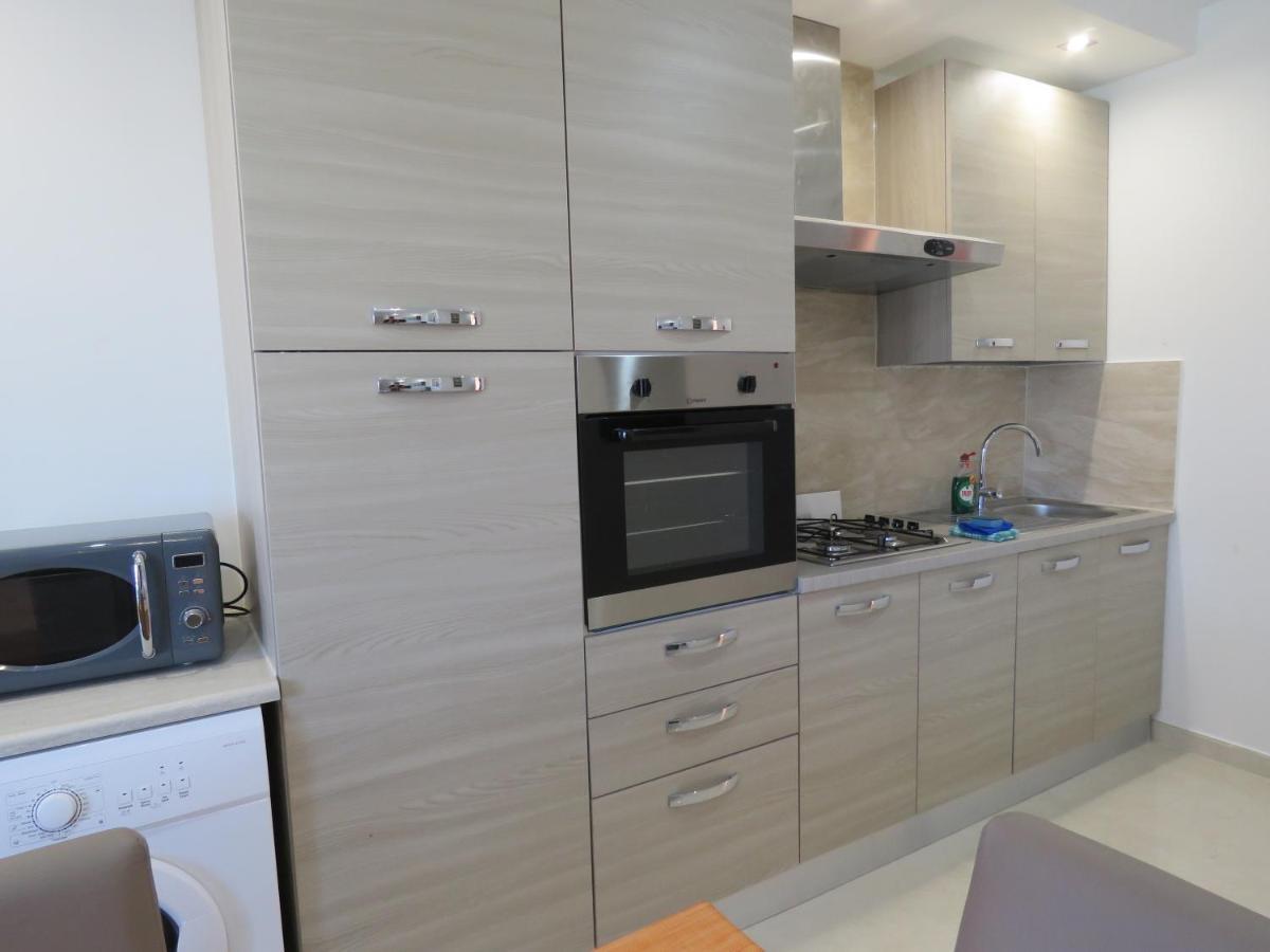 Aquamarine Sea Front Apartments - First Floor Marsaskala Exterior foto