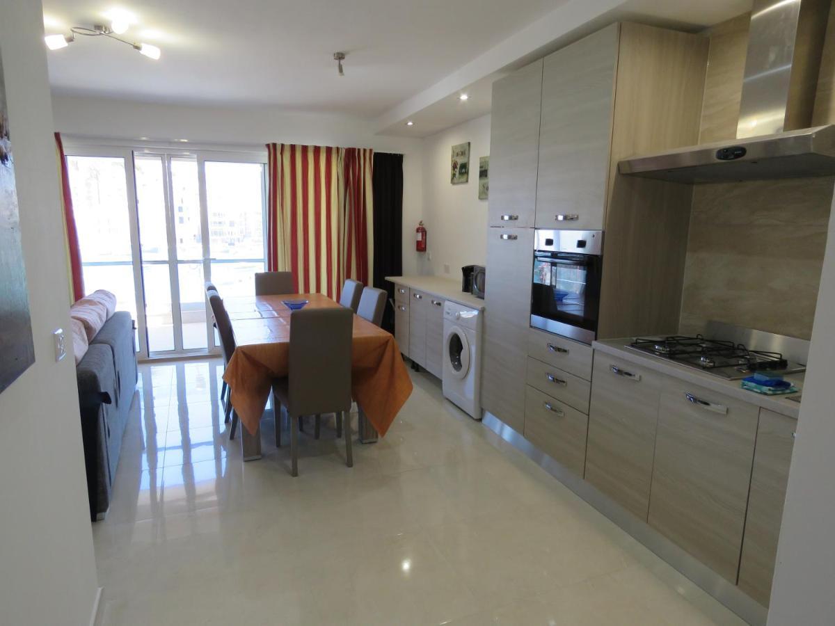 Aquamarine Sea Front Apartments - First Floor Marsaskala Exterior foto